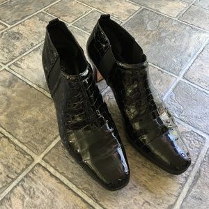 Black Heeled Brighton Boots